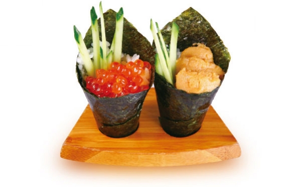 三文鱼籽手卷/海胆手卷